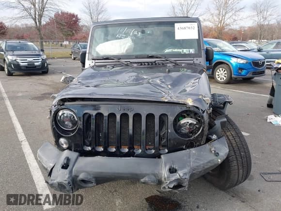 ✅ 2014 Jeep Wrangler Sport • VIN: 1C4AJWAG6EL230695 • Lot: 43687032. Listed on IAAI with 132,894 mi. Free auction sales archive from the USA and detailed vehicle history report at DreamBid. Image 6.