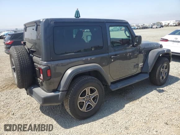 ✅ 2019 Jeep Wrangler Sport S • VIN: 1C4GJXAG4KW597069 • Lot: 60686785. Listed on Copart with 41,319 mi. Free auction sales archive from the USA and detailed vehicle history report at DreamBid. Image 3.