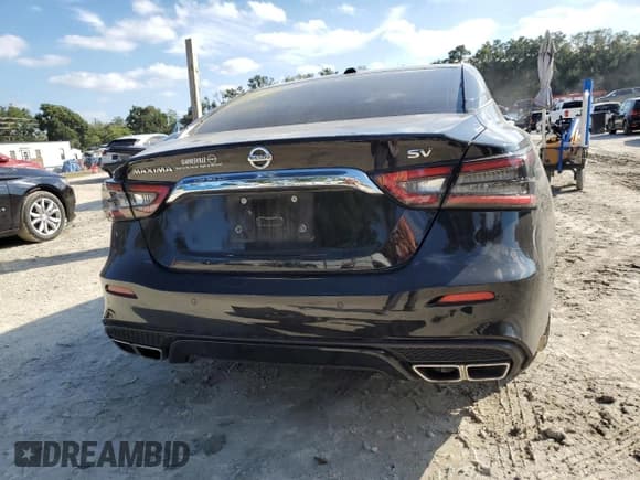 ✅ 2020 Nissan Maxima SV • VIN: 1N4AA6CV6LC380868 • Lot: 90263085. Listed on Copart with 103,263 mi. Free auction sales archive from the USA and detailed vehicle history report at DreamBid. Image 6.