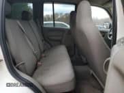 ✅ 2003 Jeep Liberty Sport • VIN: 1J4GL48K93W667261 • Лот: 91868345. Опубликован ранее на Copart с пробегом 157 869 миль. Бесплатный доступ к архиву аукционных продаж из США и подробный отчёт об истории автомобиля на DreamBid. Изображение 11.