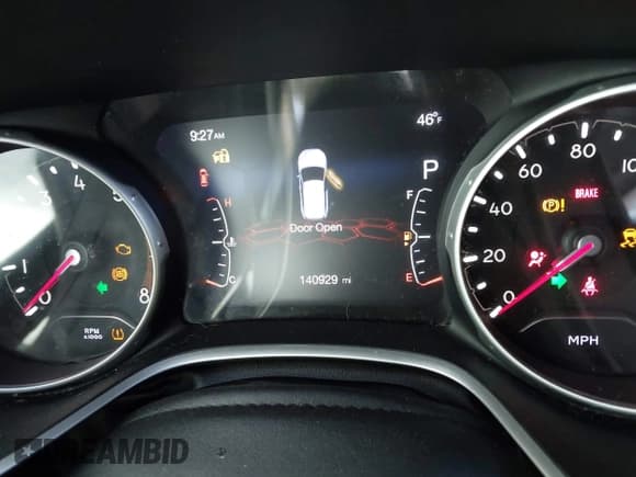 ✅ 2019 Jeep Compass Altitude • VIN: 3C4NJDBB5KT641482 • Lot: 43705983. Listed on IAAI with 140,929 mi. Free auction sales archive from the USA and detailed vehicle history report at DreamBid. Image 7.