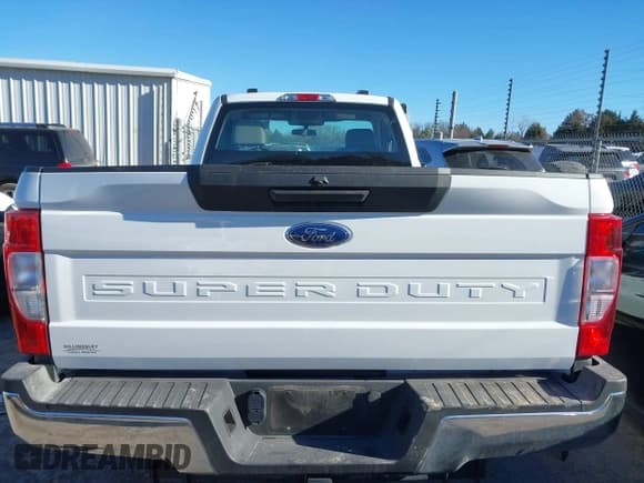 ✅ 2022 Ford F-250 XL • VIN: 1FTBF2A66NEG46059 • Lot: 41232185. Listed on IAAI with 12,457 mi. Free auction sales archive from the USA and detailed vehicle history report at DreamBid. Image 17.