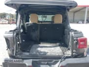 ✅ 2021 Jeep Wrangler Unlimited Sport S • VIN: 1C4HJXDNXMW610618 • Лот: 41127373. Опубликован ранее на IAAI с пробегом 60 264 миль. Бесплатный доступ к архиву аукционных продаж из США и подробный отчёт об истории автомобиля на DreamBid. Изображение 16.