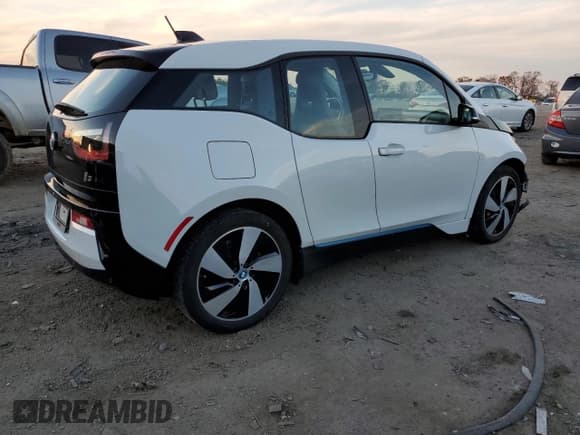 ✅ 2015 BMW i3 • VIN: WBY1Z2C58FV287367 • Лот: 69154772. Опубликован ранее на Copart с пробегом 35 787 миль. Бесплатный доступ к архиву аукционных продаж из США и подробный отчёт об истории автомобиля на DreamBid. Изображение 3.