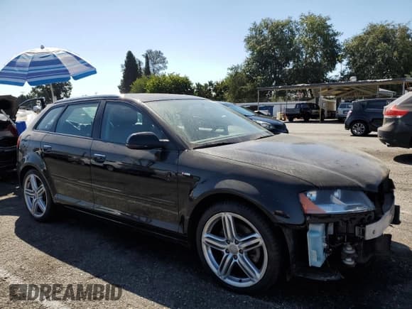 ✅ 2012 Audi A3 Premium • VIN: WAUBEAFM0CA136036 • Lot: 70121345. Listed on Copart with 88,566 mi. Free auction sales archive from the USA and detailed vehicle history report at DreamBid. Image 4.