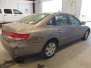 ✅ 2007 Hyundai Azera SE • VIN: KMHFC46F17A177886 • Lot: 42884352. Listed on IAAI with 255,812 mi. Free auction sales archive from the USA and detailed vehicle history report at DreamBid. Image 4.