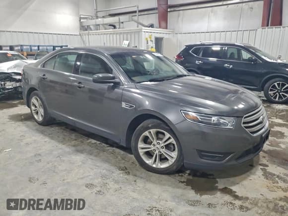 ✅ 2018 Ford Taurus SEL • VIN: 1FAHP2E81JG105007 • Лот: 95456475. Опубликован ранее на Copart с пробегом 42 776 миль. Бесплатный доступ к архиву аукционных продаж из США и подробный отчёт об истории автомобиля на DreamBid. Изображение 4.