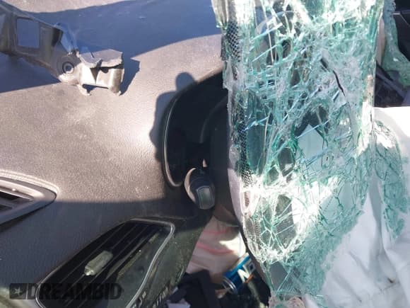 ✅ 2019 Jeep Cherokee Altitude • VIN: 1C4PJLLX8KD343253 • Lot: 42443842. Wystawiony na IAAI z przebiegiem Nie podano. Bezpłatny archiwum sprzedaży aukcyjnych z USA i szczegółowy raport historii pojazdu na DreamBid. Zdjęcie 15.