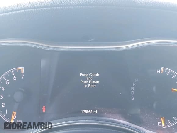 ✅ 2015 Jeep Grand Cherokee Summit • VIN: 1C4RJEJG2FC848708 • Lot: 43331634. Listed on IAAI with 175,969 mi. Free auction sales archive from the USA and detailed vehicle history report at DreamBid. Image 15.