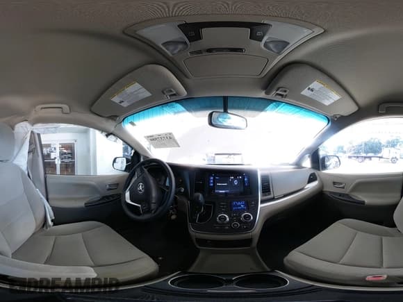 ✅ 2015 Toyota Sienna LE • VIN: 5TDKK3DC2FS532946 • Lot: 43737580. Listed on IAAI with 57,527 mi. Free auction sales archive from the USA and detailed vehicle history report at DreamBid. Image 18.