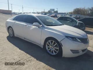 ✅ 2015 Lincoln MKZ Hybrid • VIN: 3LN6L2LU4FR615778 • Lot: 91709375. Wystawiony na Copart z przebiegiem 170 488 mil. Bezpłatny archiwum sprzedaży aukcyjnych z USA i szczegółowy raport historii pojazdu na DreamBid. Zdjęcie 4.