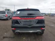 ✅ 2019 Lincoln MKC Select • VIN: 5LMCJ2C93KUL10101 • Лот: 43501291. Опубликован ранее на IAAI с пробегом 24 572 миль. Бесплатный доступ к архиву аукционных продаж из США и подробный отчёт об истории автомобиля на DreamBid. Изображение 16.