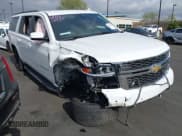 ✅ 2020 Chevrolet Suburban LT • VIN: 1GNSCHKC8LR189168 • Lot: 42129912. Wystawiony na IAAI z przebiegiem Nie podano. Bezpłatny archiwum sprzedaży aukcyjnych z USA i szczegółowy raport historii pojazdu na DreamBid. Zdjęcie 1.