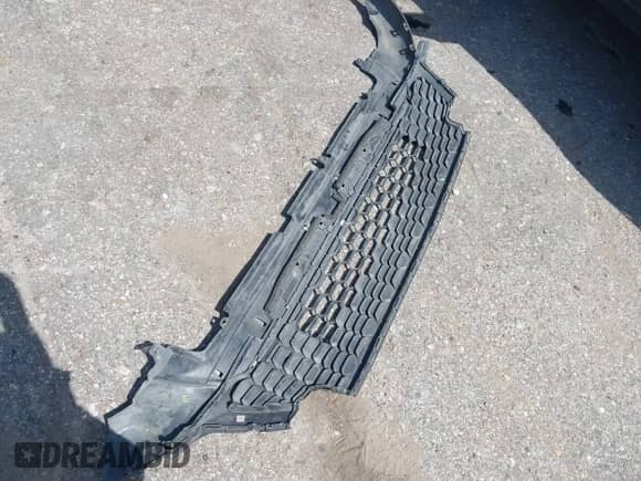 2015 Chevrolet Malibu LS with VIN 1G11A5SL0FF108140, listed as a IAAI auction lot 42871243 with 66,878 mi miles and . Bid and sale history available at DreamBid. Image 12.