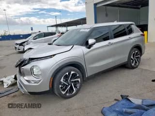 ✅ 2024 Mitsubishi Outlander SE • VIN: JA4J4VA87RZ057809 • Лот: 81764125. Опубликован ранее на Copart с пробегом 23 155 миль. Бесплатный доступ к архиву аукционных продаж из США и подробный отчёт об истории автомобиля на DreamBid. Изображение 1.