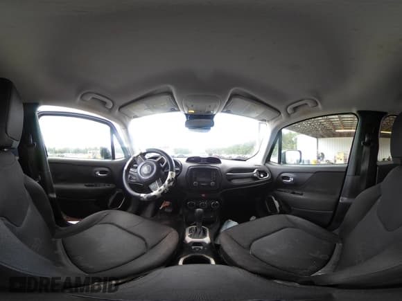 ✅ 2017 Jeep Renegade Latitude • VIN: ZACCJABB7HPF68976 • Lot: 43373622. Wystawiony na IAAI z przebiegiem 206 466 mil. Bezpłatny archiwum sprzedaży aukcyjnych z USA i szczegółowy raport historii pojazdu na DreamBid. Zdjęcie 18.