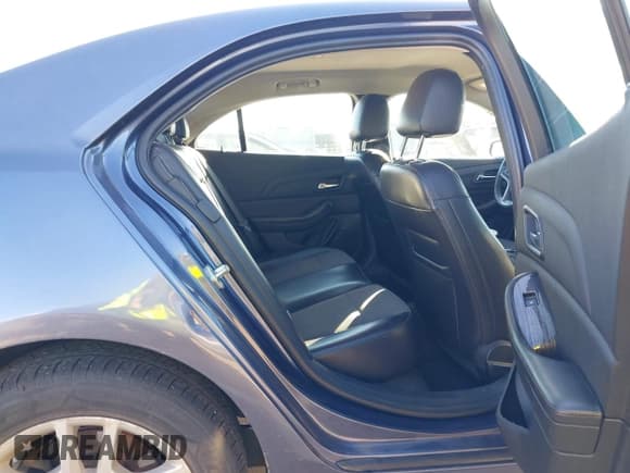 ✅ 2014 Chevrolet Malibu LT • VIN: 1G11C5SLXEF111393 • Lot: 43460512. Listed on IAAI with 95,497 mi. Free auction sales archive from the USA and detailed vehicle history report at DreamBid. Image 8.