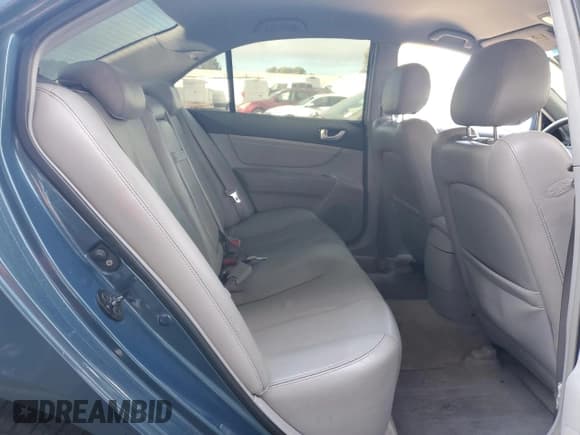 ✅ 2007 Hyundai Sonata SE • VIN: 5NPEU46F47H210918 • Лот: 76143804. Опубликован ранее на Copart с пробегом 236 562 миль. Бесплатный доступ к архиву аукционных продаж из США и подробный отчёт об истории автомобиля на DreamBid. Изображение 10.