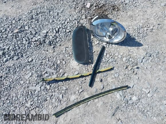 ✅ 2006 MINI Hardtop S • VIN: WMWRE33586TN27239 • Lot: 42775957. Listed on IAAI with 165,133 mi. Free auction sales archive from the USA and detailed vehicle history report at DreamBid. Image 12.