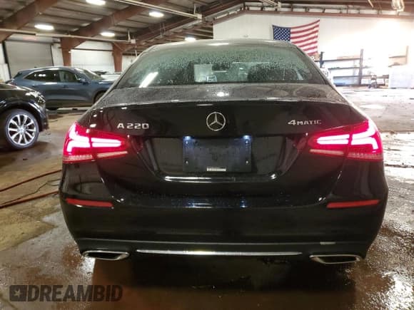 ✅ 2020 Mercedes-Benz A 220 • VIN: WDD3G4FB4LW038265 • Lot: 91249415. Wystawiony na Copart z przebiegiem 50 757 mil. Bezpłatny archiwum sprzedaży aukcyjnych z USA i szczegółowy raport historii pojazdu na DreamBid. Zdjęcie 6.