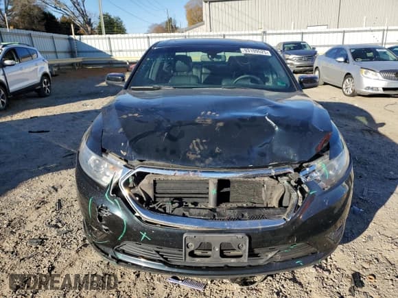 ✅ 2014 Ford Taurus SEL • VIN: 1FAHP2E98EG173884 • Лот: 93109525. Опубликован ранее на Copart с пробегом 165 334 миль. Бесплатный доступ к архиву аукционных продаж из США и подробный отчёт об истории автомобиля на DreamBid. Изображение 5.