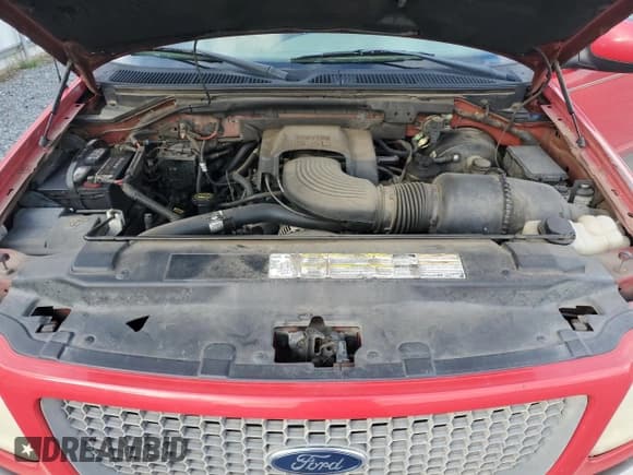 ✅ 2001 Ford F-150 XL • VIN: 1FTRX17L01KF00352 • Lot: 65122285. Listed on Copart with Not provided. Free auction sales archive from the USA and detailed vehicle history report at DreamBid. Image 11.