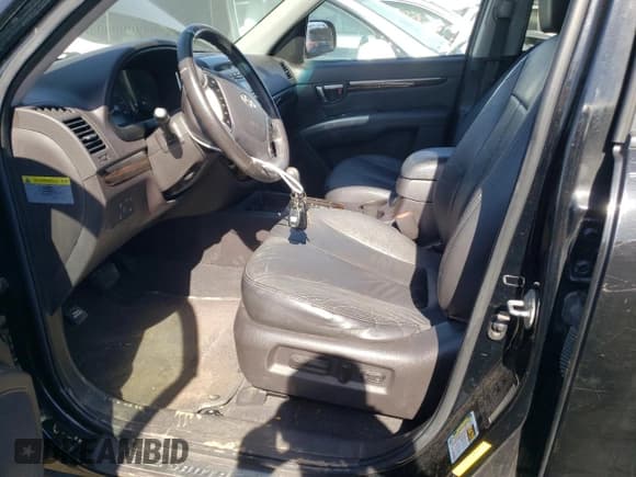 ✅ 2010 Hyundai Santa Fe Limited • VIN: 5NMSKDAG2AH371281 • Lot: 70709854. Listed on Copart with 234,359 mi. Free auction sales archive from the USA and detailed vehicle history report at DreamBid. Image 7.