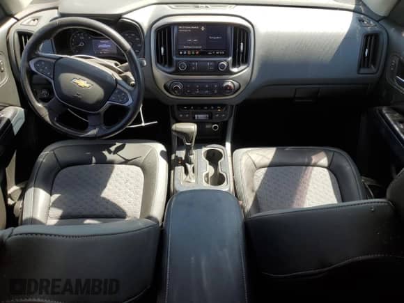 2021 Chevrolet Colorado 4WD Z71 с VIN 1GCHTDEN7M1101834, выставлен на аукционе Copart как лот 52035495 с пробегом 15 621 миль миль и На запчасти • Non repairable. История ставок и продаж доступна на DreamBid. Изображение 8.