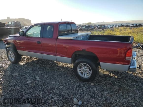 ✅ 1998 Dodge Dakota SLT • VIN: 1B7GG22Y6WS584989 • Lot: 77398674. Wystawiony na Copart z przebiegiem 171 923 mil. Bezpłatny archiwum sprzedaży aukcyjnych z USA i szczegółowy raport historii pojazdu na DreamBid. Zdjęcie 2.