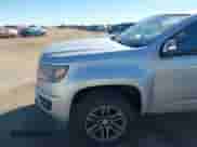 2019 Chevrolet Colorado 4WD Work Truck z VIN 1GCHTBEN4K1103011, wystawiony jako IAAI lot #43495424 z przebiegiem 144 011 mil mil oraz . Historia ofert i sprzedaży dostępna na DreamBid. Obrazek 6.