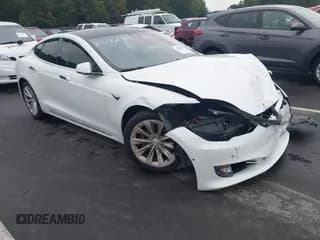 ✅ 2017 Tesla Model S 60 • VIN: 5YJSA1E16HF178893 • Lot: 43320978. Listed on IAAI with 100,290 mi. Free auction sales archive from the USA and detailed vehicle history report at DreamBid. Image 1.