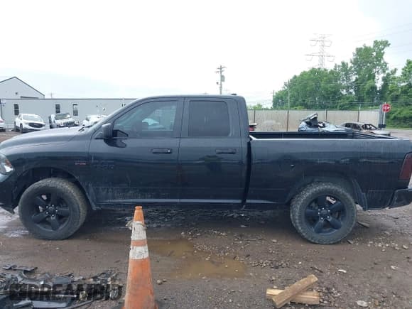 ✅ 2018 Ram 1500 Tradesman • VIN: 1C6RR7FT7JS204914 • Lot: 42525689. Listed on IAAI with 135,451 mi. Free auction sales archive from the USA and detailed vehicle history report at DreamBid. Image 15.