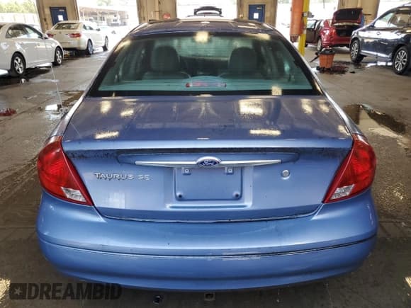 ✅ 2000 Ford Taurus SEL • VIN: 1FAFP56S1YG178035 • Лот: 63277925. Опубликован ранее на Copart с пробегом 116 798 миль. Бесплатный доступ к архиву аукционных продаж из США и подробный отчёт об истории автомобиля на DreamBid. Изображение 6.