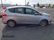 ✅ 2016 Ford C-Max SEL • VIN: 1FADP5CUXGL108360 • Lot: 43703762. Wystawiony na IAAI z przebiegiem 119 866 mil. Bezpłatny archiwum sprzedaży aukcyjnych z USA i szczegółowy raport historii pojazdu na DreamBid. Zdjęcie 13.