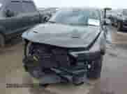 2024 Dodge Hornet R/T z VIN ZACPDFCW1R3A25865, wystawiony jako IAAI lot #42697510 z przebiegiem 27 455 mil mil oraz . Historia ofert i sprzedaży dostępna na DreamBid. Obrazek 6.