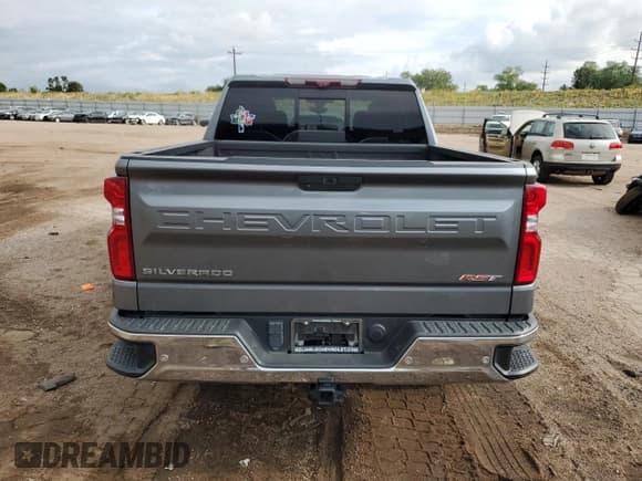 ✅ 2021 Chevrolet Silverado 1500 LTZ • VIN: 3GCPWEEDXMG115907 • Lot: 66684924. Wystawiony na Copart z przebiegiem 58 512 mil. Bezpłatny archiwum sprzedaży aukcyjnych z USA i szczegółowy raport historii pojazdu na DreamBid. Zdjęcie 6.