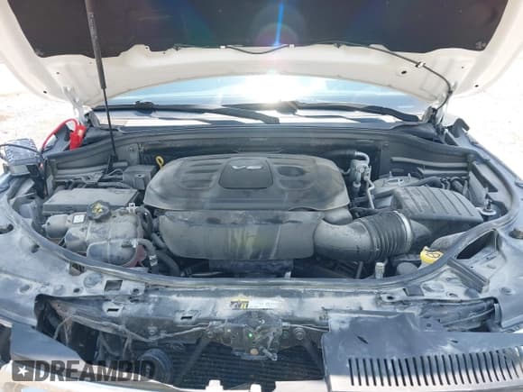 ✅ 2019 Dodge Durango SXT Plus • VIN: 1C4RDJAG1KC586559 • Lot: 42469177. Wystawiony na IAAI z przebiegiem 108 063 mil. Bezpłatny archiwum sprzedaży aukcyjnych z USA i szczegółowy raport historii pojazdu na DreamBid. Zdjęcie 10.