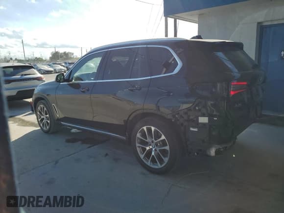 ✅ 2020 BMW X5 sDrive40i • VIN: 5UXCR4C00L9D57315 • Lot: 87061475. Listed on Copart with 70,778 mi. Free auction sales archive from the USA and detailed vehicle history report at DreamBid. Image 2.