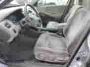 1999 Honda Accord LX z VIN 1HGCG6657XA150109, wystawiony jako Copart lot #85397155 z przebiegiem 132 685 mil mil oraz Szkoda całkowita • Salvage title. Historia ofert i sprzedaży dostępna na DreamBid. Obrazek 7.