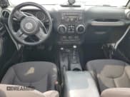 ✅ 2018 Jeep Wrangler Unlimited Sport S • VIN: 1C4BJWDG3JL907759 • Lot: 81500305. Wystawiony na Copart z przebiegiem 75 309 mil. Bezpłatny archiwum sprzedaży aukcyjnych z USA i szczegółowy raport historii pojazdu na DreamBid. Zdjęcie 8.