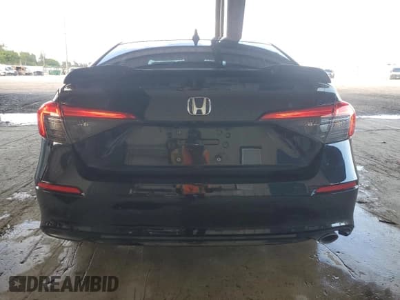 ✅ 2022 Honda Civic Sport • VIN: 2HGFE2F53NH504590 • Лот: 90042055. Опубликован ранее на Copart с пробегом 28 679 миль. Бесплатный доступ к архиву аукционных продаж из США и подробный отчёт об истории автомобиля на DreamBid. Изображение 6.