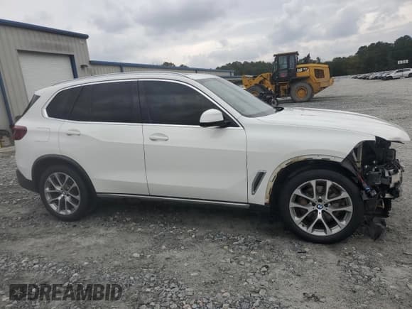 ✅ 2021 BMW X5 sDrive40i • VIN: 5UXCR4C07M9E95399 • Lot: 83820855. Wystawiony na Copart z przebiegiem 155 815 mil. Bezpłatny archiwum sprzedaży aukcyjnych z USA i szczegółowy raport historii pojazdu na DreamBid. Zdjęcie 4.