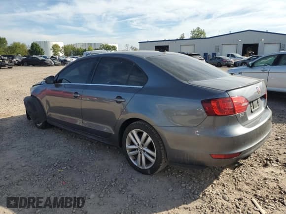 ✅ 2012 Volkswagen Jetta PZEV • VIN: 3VW5A7AJ6CM023462 • Lot: 80826975. Listed on Copart with 112,544 mi. Free auction sales archive from the USA and detailed vehicle history report at DreamBid. Image 2.