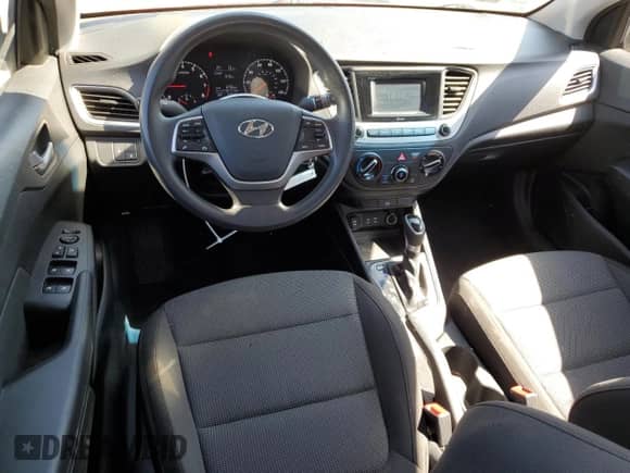 2018 Hyundai Accent SE z VIN 3KPC24A36JE026179, wystawiony jako Copart lot #61096184 z przebiegiem 97 002 mil mil oraz Szkoda całkowita • Salvage title. Historia ofert i sprzedaży dostępna na DreamBid. Obrazek 8.