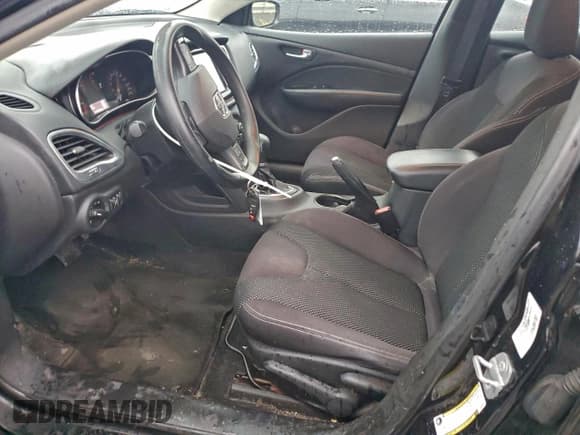 ✅ 2014 Dodge Dart SXT • VIN: 1C3CDFBB3ED668835 • Lot: 96261645. Listed on Copart with 143,832 mi. Free auction sales archive from the USA and detailed vehicle history report at DreamBid. Image 7.