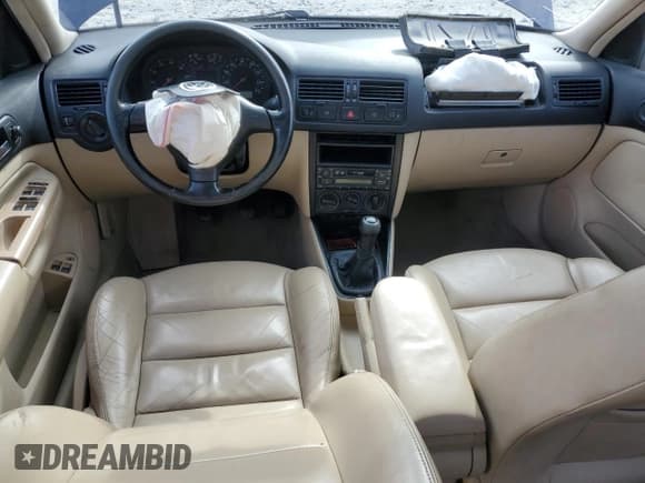 ✅ 2000 Volkswagen Jetta GLS • VIN: 3VWSE29M3YM032927 • Lot: 45678125. Listed on Copart with 161,744 mi. Free auction sales archive from the USA and detailed vehicle history report at DreamBid. Image 8.