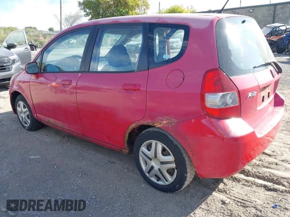 ✅ 2007 Honda Fit • VIN: JHMGD38477S012221 • Lot: 43238826. Wystawiony na IAAI z przebiegiem 124 223 mil. Bezpłatny archiwum sprzedaży aukcyjnych z USA i szczegółowy raport historii pojazdu na DreamBid. Zdjęcie 3.