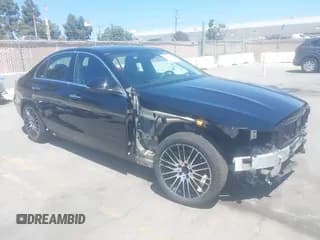 ✅ 2022 Mercedes-Benz C 300 • VIN: W1KAF4GB9NR015929 • Lot: 42979733. Wystawiony na IAAI z przebiegiem 18 151 mil. Bezpłatny archiwum sprzedaży aukcyjnych z USA i szczegółowy raport historii pojazdu na DreamBid. Zdjęcie 1.