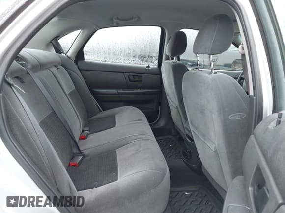 ✅ 2007 Ford Taurus SE • VIN: 1FAHP53U47A102387 • Lot: 43825282. Listed on IAAI with 225,514 mi. Free auction sales archive from the USA and detailed vehicle history report at DreamBid. Image 8.