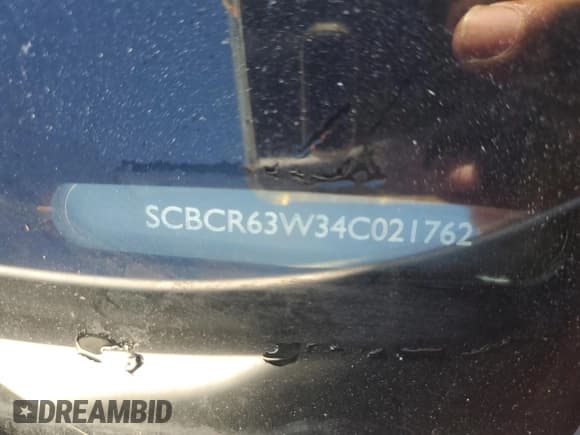 ✅ 2004 Bentley Continental GT GT • VIN: SCBCR63W34C021762 • Lot: 82373224. Wystawiony na Copart z przebiegiem 11 998 mil. Bezpłatny archiwum sprzedaży aukcyjnych z USA i szczegółowy raport historii pojazdu na DreamBid. Zdjęcie 12.